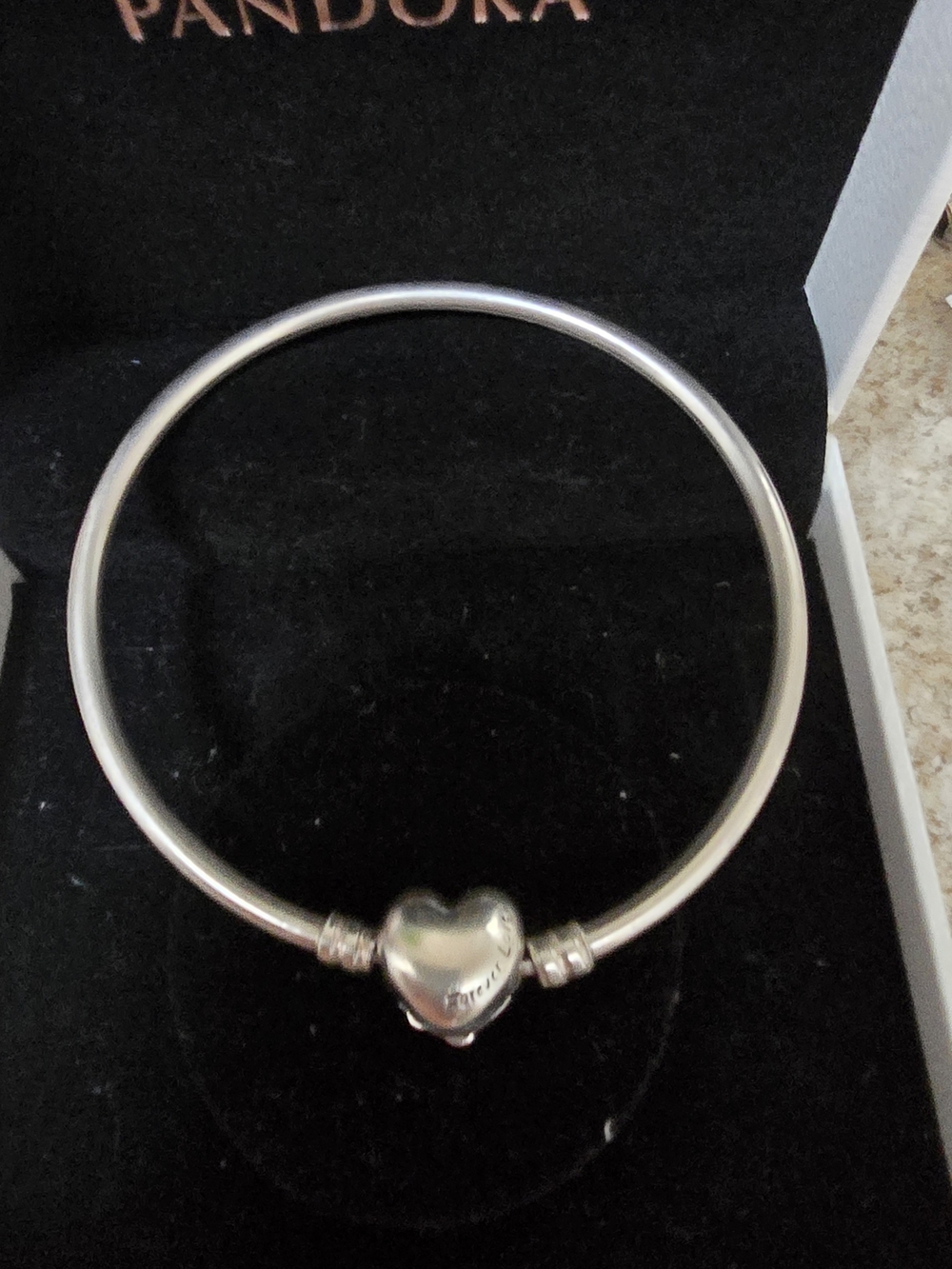 Pandora Silver Heart Clasp Bracelet - Silver